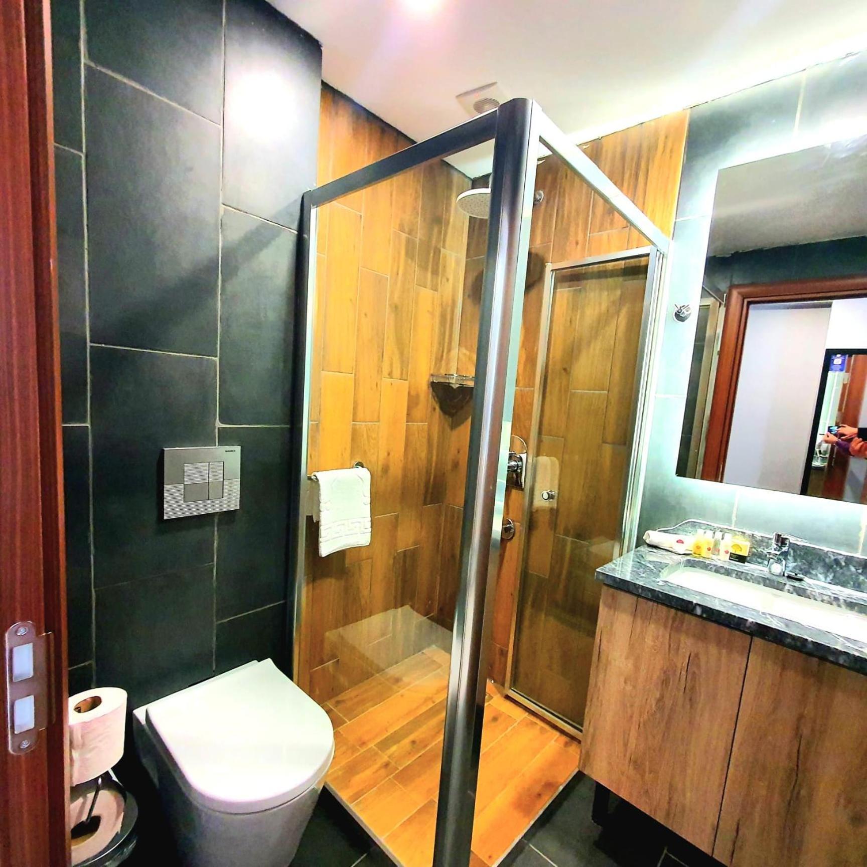 Center Inn Hotel Maltepe Provincia di Istanbul Esterno foto